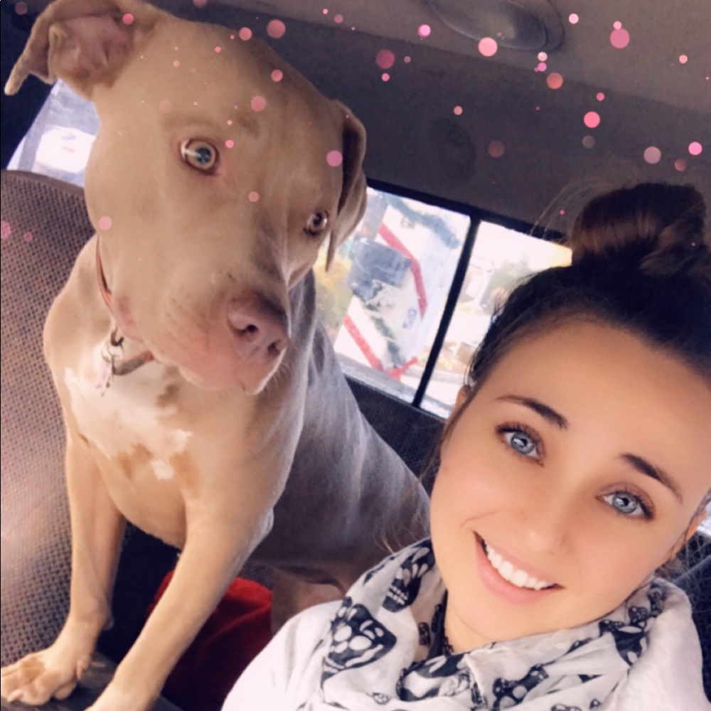 Meet your Posher, Samantha